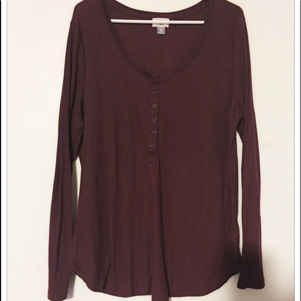 Old Navy Partial Button-Down